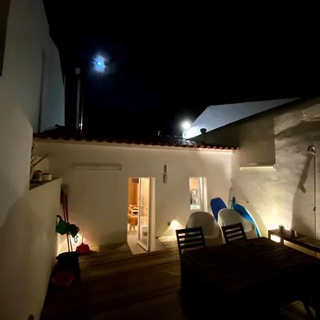 Waterfront Semesterbostad